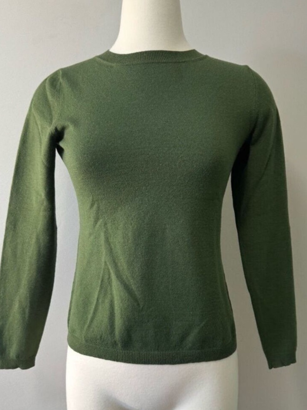 Banana Republic Olive Merino Wool Sweater Small